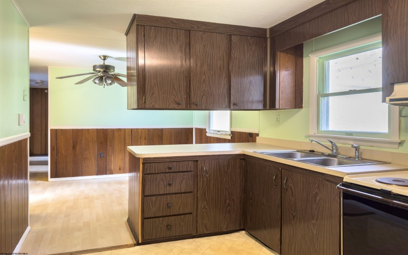 288 Bolyard Road, Grafton, West Virginia 26354, 3 Bedrooms Bedrooms, 6 Rooms Rooms,1 BathroomBathrooms,Single Family Detached,For Sale,Bolyard,10162806 288 Bolyard Road, Grafton, West Virginia 26354, 3 Bedrooms Bedrooms, 6 Rooms Rooms,1 BathroomBathrooms,Single Family Detached,For Sale,Bolyard,10162806