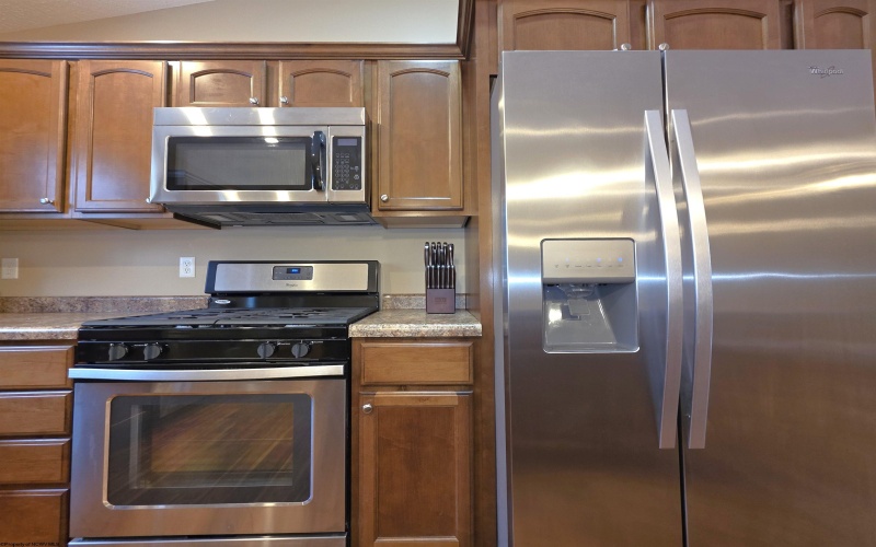 45 Ashbury Lane, Fairmont, West Virginia 26554, 4 Bedrooms Bedrooms, 8 Rooms Rooms,2 BathroomsBathrooms,Single Family Detached,For Sale,Ashbury,10162804