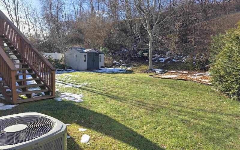 45 Ashbury Lane, Fairmont, West Virginia 26554, 4 Bedrooms Bedrooms, 8 Rooms Rooms,2 BathroomsBathrooms,Single Family Detached,For Sale,Ashbury,10162804