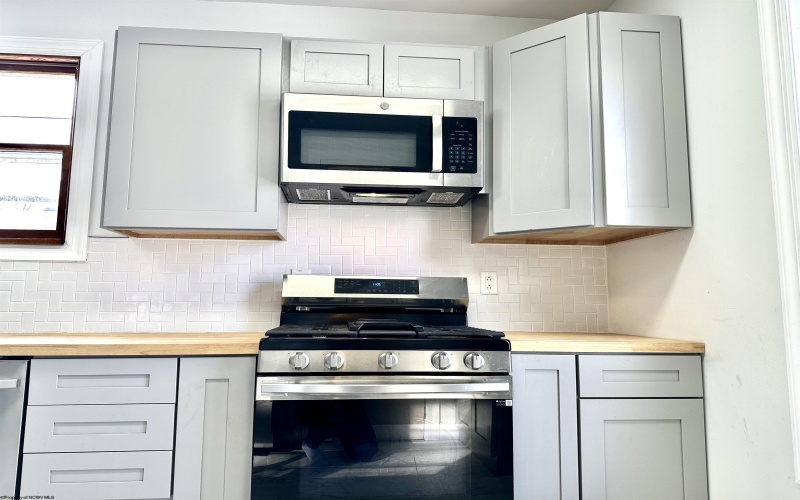 522 Kuhl Avenue, Clarksburg, West Virginia 26301, 3 Bedrooms Bedrooms, 6 Rooms Rooms,2 BathroomsBathrooms,Single Family Detached,For Sale,Kuhl,10162798 522 Kuhl Avenue, Clarksburg, West Virginia 26301, 3 Bedrooms Bedrooms, 6 Rooms Rooms,2 BathroomsBathrooms,Single Family Detached,For Sale,Kuhl,10162798