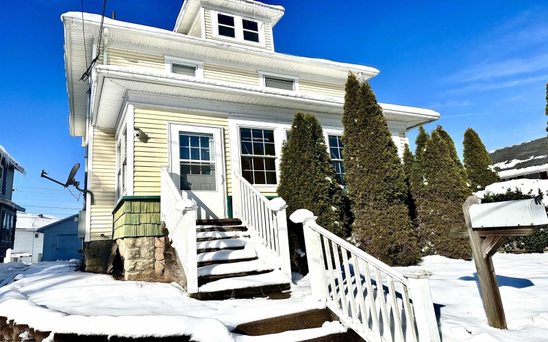 522 Kuhl Avenue, Clarksburg, West Virginia 26301, 3 Bedrooms Bedrooms, 6 Rooms Rooms,2 BathroomsBathrooms,Single Family Detached,For Sale,Kuhl,10162798 522 Kuhl Avenue, Clarksburg, West Virginia 26301, 3 Bedrooms Bedrooms, 6 Rooms Rooms,2 BathroomsBathrooms,Single Family Detached,For Sale,Kuhl,10162798