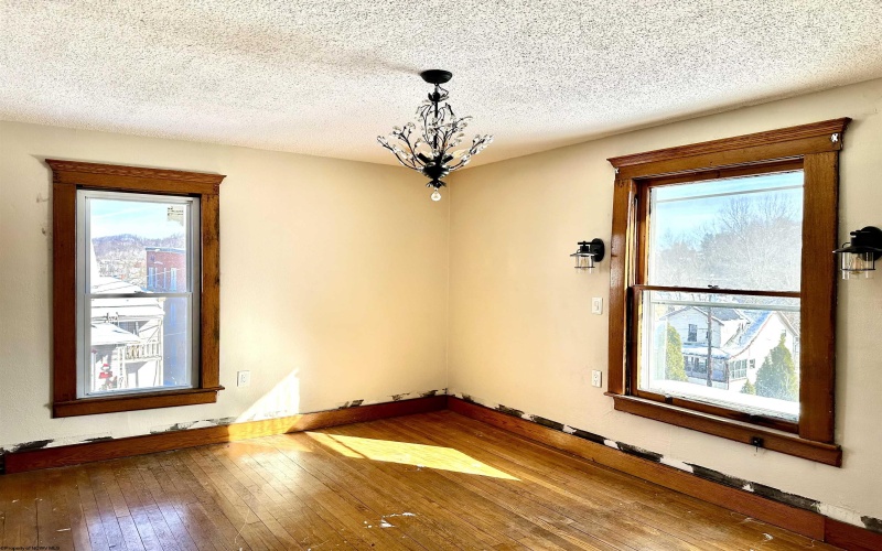 522 Kuhl Avenue, Clarksburg, West Virginia 26301, 3 Bedrooms Bedrooms, 6 Rooms Rooms,2 BathroomsBathrooms,Single Family Detached,For Sale,Kuhl,10162798 522 Kuhl Avenue, Clarksburg, West Virginia 26301, 3 Bedrooms Bedrooms, 6 Rooms Rooms,2 BathroomsBathrooms,Single Family Detached,For Sale,Kuhl,10162798