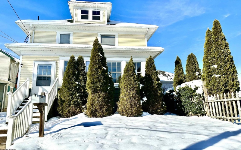 522 Kuhl Avenue, Clarksburg, West Virginia 26301, 3 Bedrooms Bedrooms, 6 Rooms Rooms,2 BathroomsBathrooms,Single Family Detached,For Sale,Kuhl,10162798 522 Kuhl Avenue, Clarksburg, West Virginia 26301, 3 Bedrooms Bedrooms, 6 Rooms Rooms,2 BathroomsBathrooms,Single Family Detached,For Sale,Kuhl,10162798