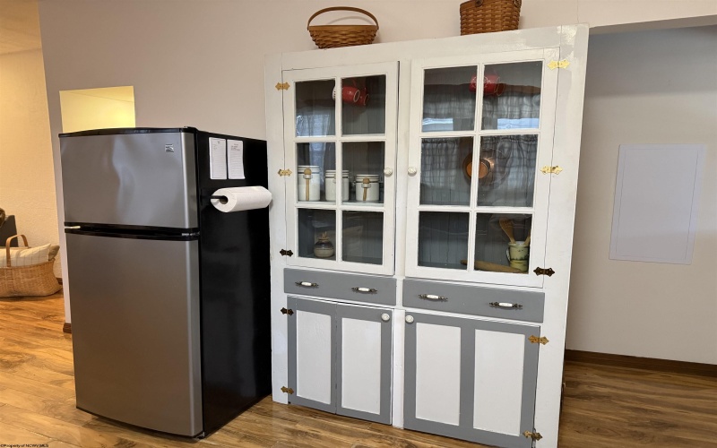 221 Meadow Avenue, Mannington, West Virginia 26582, 2 Bedrooms Bedrooms, 7 Rooms Rooms,1 BathroomBathrooms,Single Family Detached,For Sale,Meadow,10162803 221 Meadow Avenue, Mannington, West Virginia 26582, 2 Bedrooms Bedrooms, 7 Rooms Rooms,1 BathroomBathrooms,Single Family Detached,For Sale,Meadow,10162803