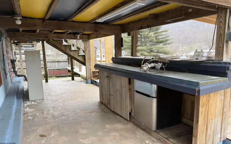 221 Meadow Avenue, Mannington, West Virginia 26582, 2 Bedrooms Bedrooms, 7 Rooms Rooms,1 BathroomBathrooms,Single Family Detached,For Sale,Meadow,10162803 221 Meadow Avenue, Mannington, West Virginia 26582, 2 Bedrooms Bedrooms, 7 Rooms Rooms,1 BathroomBathrooms,Single Family Detached,For Sale,Meadow,10162803