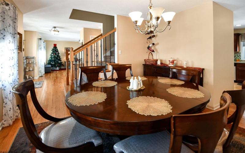 119 Brookdale Drive, Morgantown, West Virginia 26508, 5 Bedrooms Bedrooms, 10 Rooms Rooms,3 BathroomsBathrooms,Single Family Detached,For Sale,Brookdale,10162809 119 Brookdale Drive, Morgantown, West Virginia 26508, 5 Bedrooms Bedrooms, 10 Rooms Rooms,3 BathroomsBathrooms,Single Family Detached,For Sale,Brookdale,10162809