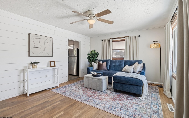 685 Custer Street, Clarksburg, West Virginia 26301, 2 Bedrooms Bedrooms, 4 Rooms Rooms,1 BathroomBathrooms,Single Family Detached,For Sale,Custer,10162812