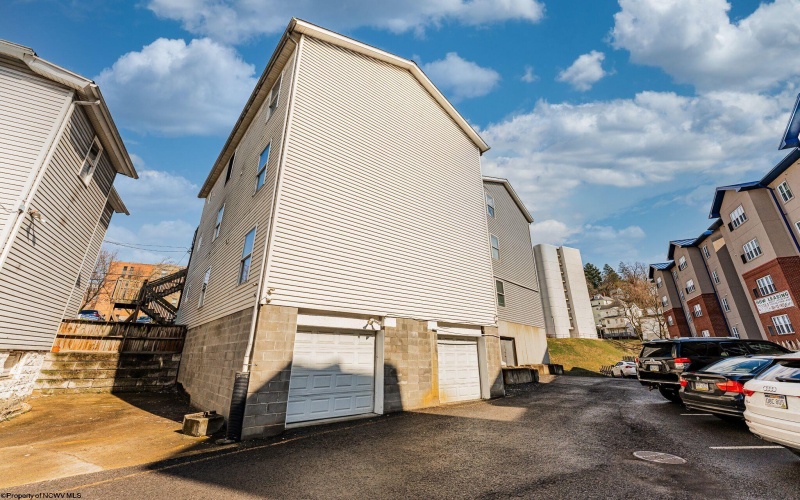 334 Willey Street, Morgantown, West Virginia 26505, ,Multi-unit/income,For Sale,Willey,10162818