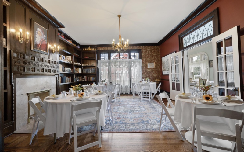 306 Main Avenue, Weston, West Virginia 26452, 4 Bedrooms Bedrooms, 16 Rooms Rooms,2 BathroomsBathrooms,Single Family Detached,For Sale,Main,10162811