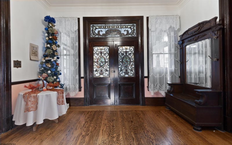 306 Main Avenue, Weston, West Virginia 26452, 4 Bedrooms Bedrooms, 16 Rooms Rooms,2 BathroomsBathrooms,Single Family Detached,For Sale,Main,10162811