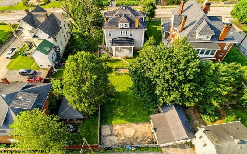 159 Main Street, Clarksburg, West Virginia 26301, 5 Bedrooms Bedrooms, 9 Rooms Rooms,3 BathroomsBathrooms,Single Family Detached,For Sale,Main,10160039