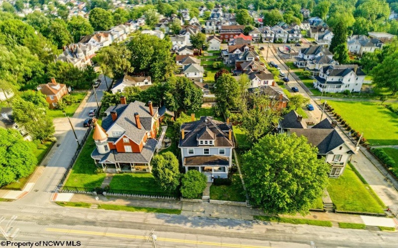 159 Main Street, Clarksburg, West Virginia 26301, 5 Bedrooms Bedrooms, 9 Rooms Rooms,3 BathroomsBathrooms,Single Family Detached,For Sale,Main,10160039