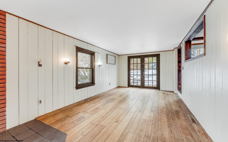 1140 Sunset Drive, Fairmont, West Virginia 26554, 3 Bedrooms Bedrooms, 11 Rooms Rooms,2 BathroomsBathrooms,Single Family Detached,For Sale,Sunset,10162831