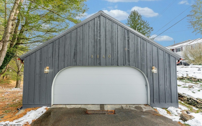 1140 Sunset Drive, Fairmont, West Virginia 26554, 3 Bedrooms Bedrooms, 11 Rooms Rooms,2 BathroomsBathrooms,Single Family Detached,For Sale,Sunset,10162831