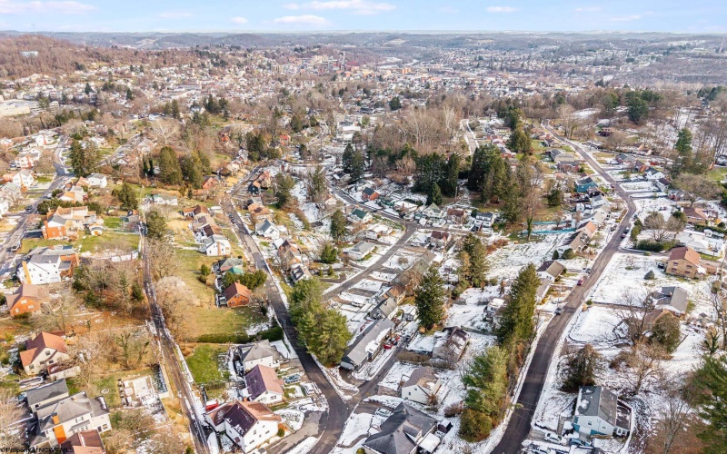 1140 Sunset Drive, Fairmont, West Virginia 26554, 3 Bedrooms Bedrooms, 11 Rooms Rooms,2 BathroomsBathrooms,Single Family Detached,For Sale,Sunset,10162831