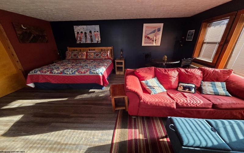 16 Grizzly Way, Davis, West Virginia 26260-0000, 1 Bedroom Bedrooms, 2 Rooms Rooms,1 BathroomBathrooms,Single Family Attached,For Sale,Grizzly,10162823