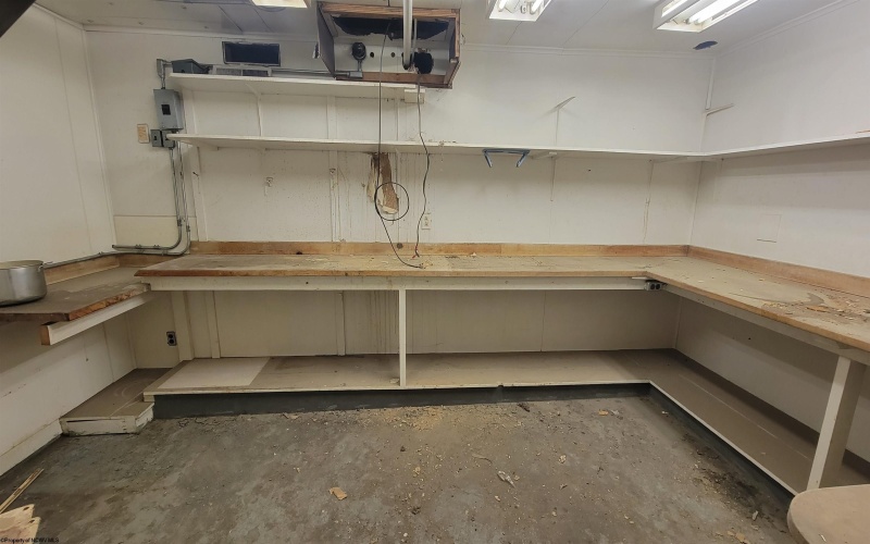 2045 University Avenue, Morgantown, West Virginia 26505, ,Multi-unit/income,For Sale,University,10162829