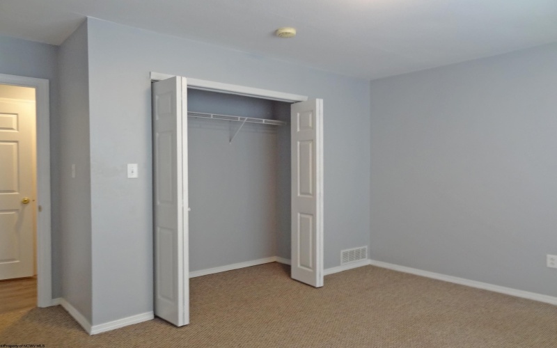 1002 Bakers Ridge Road, Morgantown, West Virginia 26508, 3 Bedrooms Bedrooms, 7 Rooms Rooms,2 BathroomsBathrooms,Residential Rentals,For Rent,Bakers Ridge,10162824