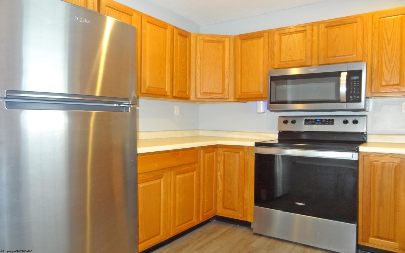 1002 Bakers Ridge Road, Morgantown, West Virginia 26508, 3 Bedrooms Bedrooms, 7 Rooms Rooms,2 BathroomsBathrooms,Residential Rentals,For Rent,Bakers Ridge,10162824