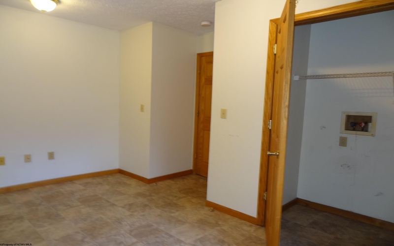 1541 Bergamont Street, Morgantown, West Virginia 26505, 3 Bedrooms Bedrooms, 5 Rooms Rooms,2 BathroomsBathrooms,Residential Rentals,For Rent,Bergamont,10162825