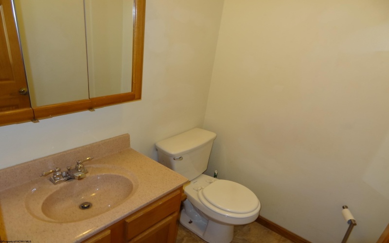 1541 Bergamont Street, Morgantown, West Virginia 26505, 3 Bedrooms Bedrooms, 5 Rooms Rooms,2 BathroomsBathrooms,Residential Rentals,For Rent,Bergamont,10162825