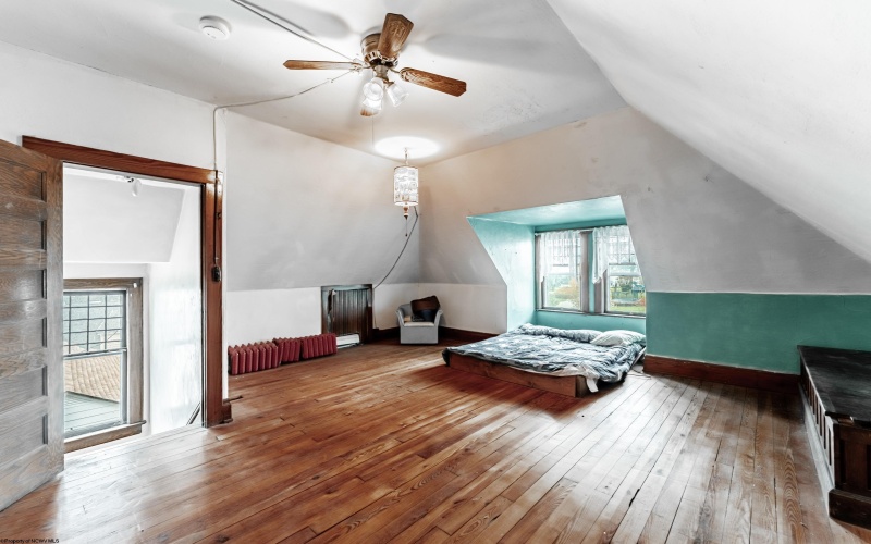 30 West Street, Westover, West Virginia 26501, 4 Bedrooms Bedrooms, 8 Rooms Rooms,1 BathroomBathrooms,Single Family Detached,For Sale,West,10162821