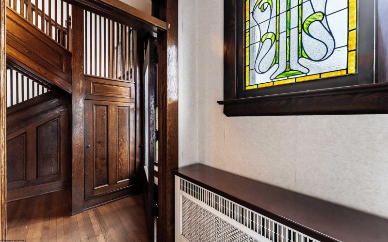 30 West Street, Westover, West Virginia 26501, 4 Bedrooms Bedrooms, 8 Rooms Rooms,1 BathroomBathrooms,Single Family Detached,For Sale,West,10162821