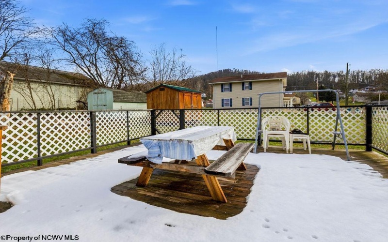 1805 23rd Street, Clarksburg, West Virginia 26301-1530, 3 Bedrooms Bedrooms, 5 Rooms Rooms,2 BathroomsBathrooms,Single Family Detached,For Sale,23rd,10162828