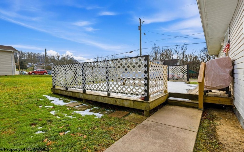 1805 23rd Street, Clarksburg, West Virginia 26301-1530, 3 Bedrooms Bedrooms, 5 Rooms Rooms,2 BathroomsBathrooms,Single Family Detached,For Sale,23rd,10162828