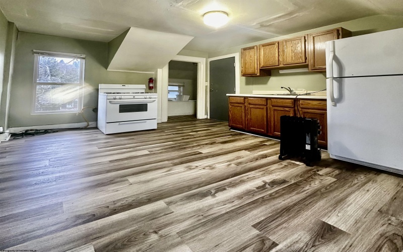 628 Brandon Street, Morgantown, West Virginia 26501, 1 Bedroom Bedrooms, 3 Rooms Rooms,1 BathroomBathrooms,Residential Rentals,For Rent,Brandon,10162832