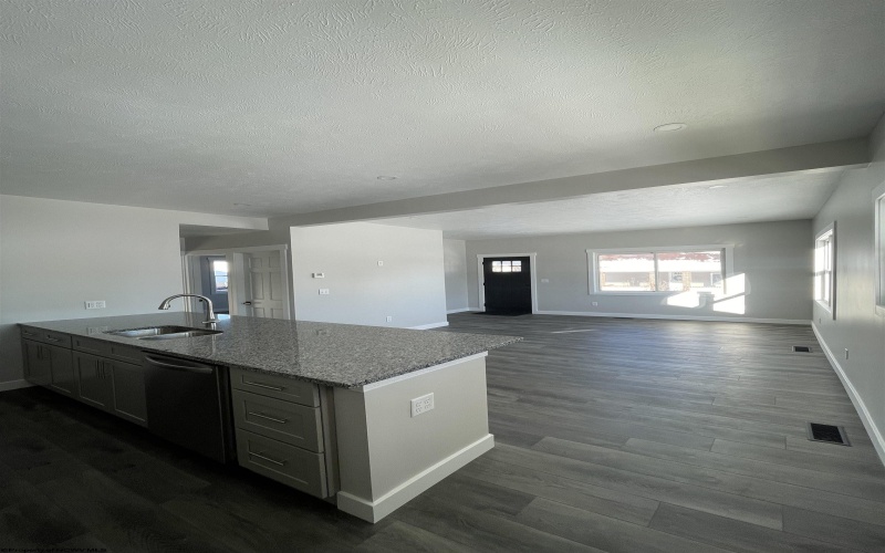 130 Hunsaker Street, Fairmont, West Virginia 26554, 3 Bedrooms Bedrooms, 6 Rooms Rooms,1 BathroomBathrooms,Single Family Detached,For Sale,Hunsaker,10162841