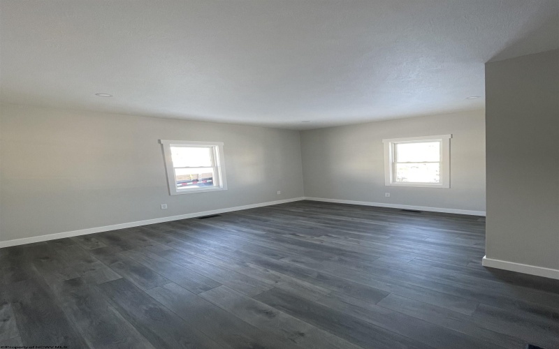 130 Hunsaker Street, Fairmont, West Virginia 26554, 3 Bedrooms Bedrooms, 6 Rooms Rooms,1 BathroomBathrooms,Single Family Detached,For Sale,Hunsaker,10162841