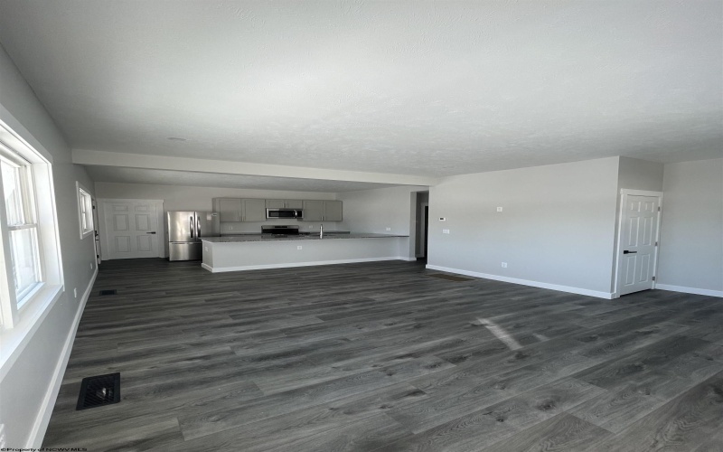 130 Hunsaker Street, Fairmont, West Virginia 26554, 3 Bedrooms Bedrooms, 6 Rooms Rooms,1 BathroomBathrooms,Single Family Detached,For Sale,Hunsaker,10162841