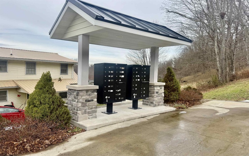 28 Misty Lane, Fairmont, West Virginia 26554, 3 Bedrooms Bedrooms, 6 Rooms Rooms,2 BathroomsBathrooms,Single Family Attached,For Sale,Misty,10162845