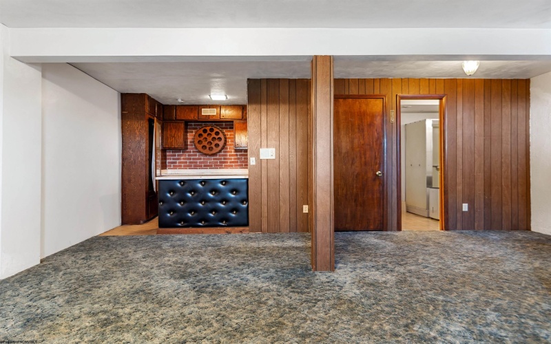 3339 Fairmont Avenue, Fairmont, West Virginia 26554, 4 Bedrooms Bedrooms, 10 Rooms Rooms,2 BathroomsBathrooms,Single Family Detached,For Sale,Fairmont,10162852