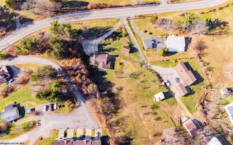 3339 Fairmont Avenue, Fairmont, West Virginia 26554, 4 Bedrooms Bedrooms, 10 Rooms Rooms,2 BathroomsBathrooms,Single Family Detached,For Sale,Fairmont,10162852