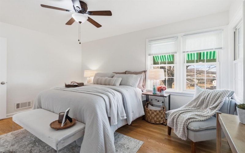 1425 Pleasant Valley Road, Fairmont, West Virginia 26554, 3 Bedrooms Bedrooms, 7 Rooms Rooms,2 BathroomsBathrooms,Single Family Detached,For Sale,Pleasant Valley,10162850