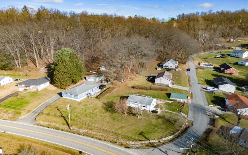 1425 Pleasant Valley Road, Fairmont, West Virginia 26554, 3 Bedrooms Bedrooms, 7 Rooms Rooms,2 BathroomsBathrooms,Single Family Detached,For Sale,Pleasant Valley,10162850