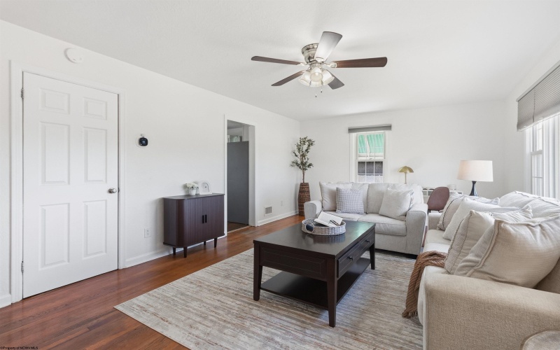 1425 Pleasant Valley Road, Fairmont, West Virginia 26554, 3 Bedrooms Bedrooms, 7 Rooms Rooms,2 BathroomsBathrooms,Single Family Detached,For Sale,Pleasant Valley,10162850