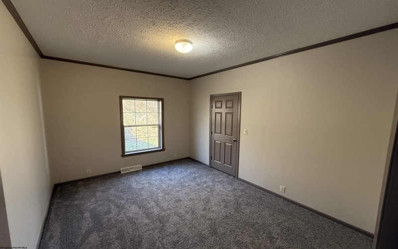 313 Hecks Run Road, Fairmont, West Virginia 26554, 3 Bedrooms Bedrooms, 7 Rooms Rooms,2 BathroomsBathrooms,Single Family Detached,For Sale,Hecks Run,10162847