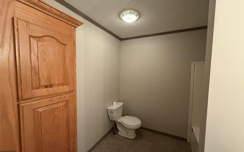 313 Hecks Run Road, Fairmont, West Virginia 26554, 3 Bedrooms Bedrooms, 7 Rooms Rooms,2 BathroomsBathrooms,Single Family Detached,For Sale,Hecks Run,10162847