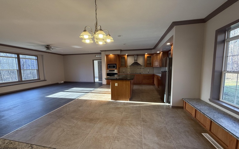 313 Hecks Run Road, Fairmont, West Virginia 26554, 3 Bedrooms Bedrooms, 7 Rooms Rooms,2 BathroomsBathrooms,Single Family Detached,For Sale,Hecks Run,10162847