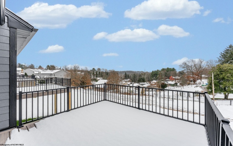 1647 Van Voorhis Road, Morgantown, West Virginia 26508, 4 Bedrooms Bedrooms, 8 Rooms Rooms,4 BathroomsBathrooms,Residential Rentals,For Rent,Van Voorhis,10162854