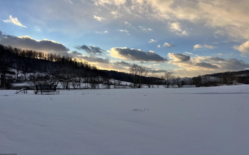 795 Kincheloe Road, Jane Lew, West Virginia 26378, 3 Bedrooms Bedrooms, 7 Rooms Rooms,2 BathroomsBathrooms,Single Family Detached,For Sale,Kincheloe,10162859