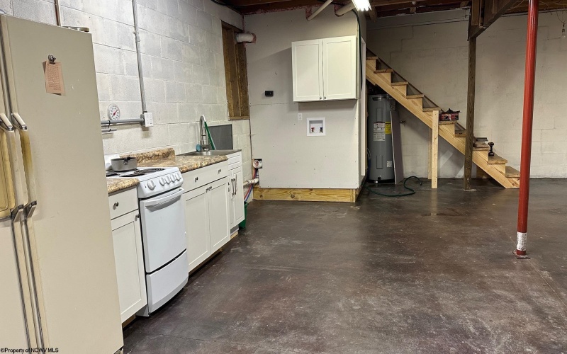 104 Midway Loop, Elkins, West Virginia 26241, 2 Bedrooms Bedrooms, 5 Rooms Rooms,2 BathroomsBathrooms,Single Family Detached,For Sale,Midway,10162858