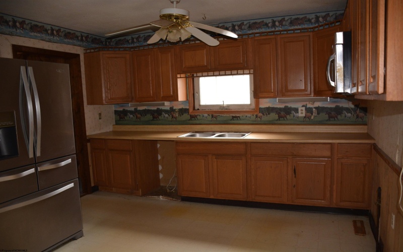 801 Harmony Road, West Union, West Virginia 26456, 3 Bedrooms Bedrooms, 5 Rooms Rooms,1 BathroomBathrooms,Single Family Detached,For Sale,Harmony,10162864