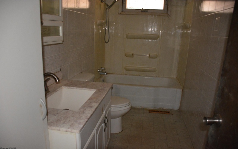 801 Harmony Road, West Union, West Virginia 26456, 3 Bedrooms Bedrooms, 5 Rooms Rooms,1 BathroomBathrooms,Single Family Detached,For Sale,Harmony,10162864