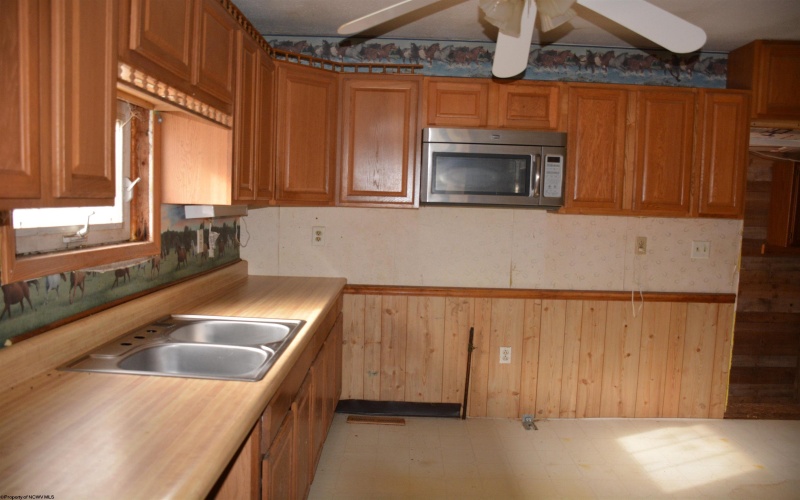 801 Harmony Road, West Union, West Virginia 26456, 3 Bedrooms Bedrooms, 5 Rooms Rooms,1 BathroomBathrooms,Single Family Detached,For Sale,Harmony,10162864