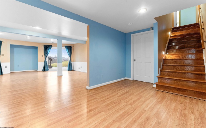 3606 Monarch Court, Morgantown, West Virginia 26508, 5 Bedrooms Bedrooms, 10 Rooms Rooms,5 BathroomsBathrooms,Single Family Detached,For Sale,Monarch,10162865