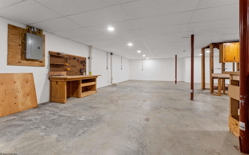 3606 Monarch Court, Morgantown, West Virginia 26508, 5 Bedrooms Bedrooms, 10 Rooms Rooms,5 BathroomsBathrooms,Single Family Detached,For Sale,Monarch,10162865